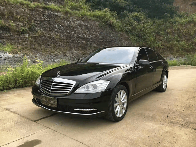 30万的奔驰s350却是梅赛德斯s系列中的爆款车型