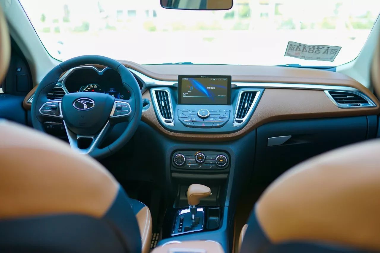 10万出头别个个只想着吉利 长城 东南这款SUV也不错