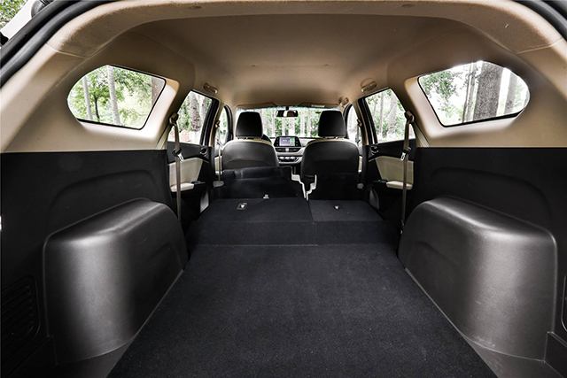 鲜肉、暖男、大叔统统收割，宝骏310W竟如此魔性？