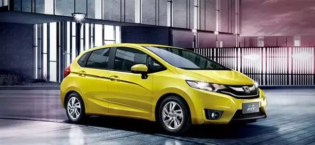 对号入座！按照你的月薪，你买得起什么车呢？