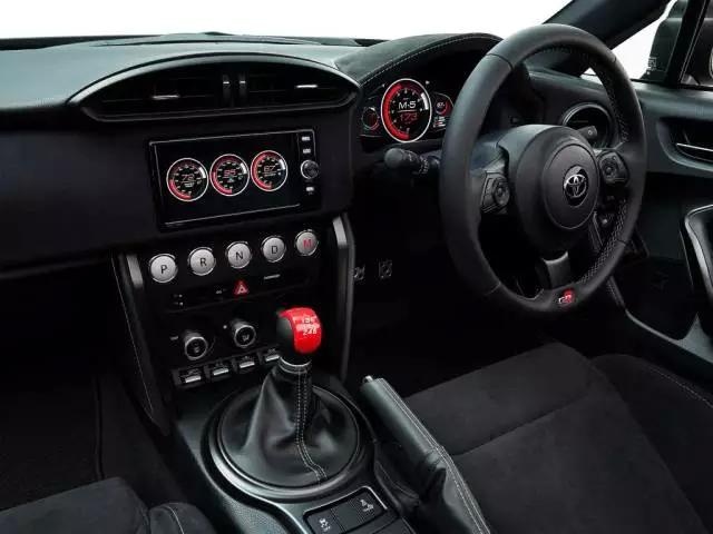 “神秘”概念车亮相东京车展，将成为真正的“手自一体”车型！