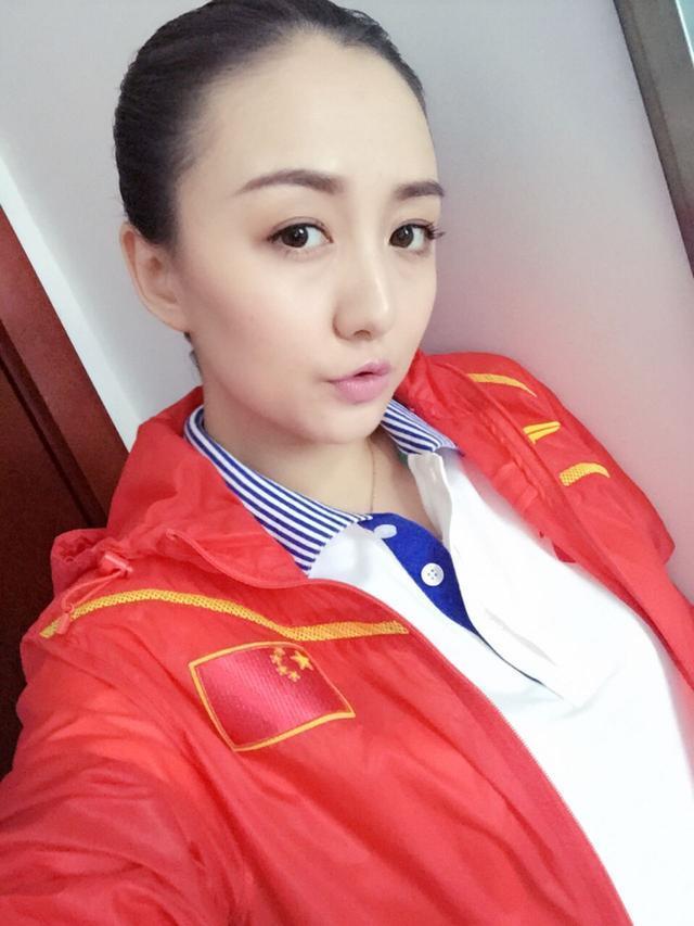 中国体操最美女神16岁夺冠 26岁却仍单身|体操|女神|庞盼盼_新浪新闻
