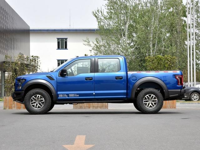 福特猛禽不用贴条了！皮卡变小客车，代价是涨价十几万！