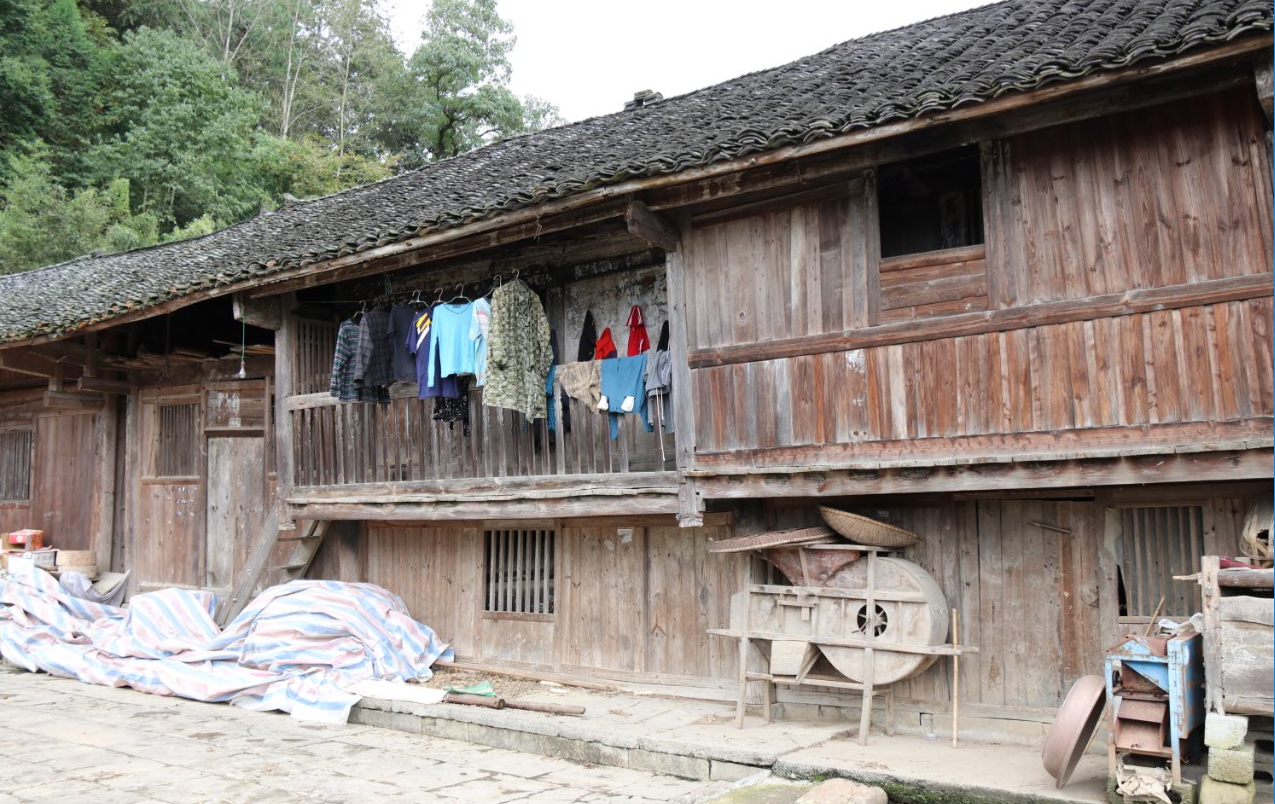 农村老的吊脚楼这吊脚楼你们那里还有没有