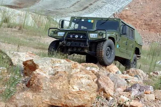 国产最强越野车，煤老板卖陆巡买它，路虎见了也是歇菜！