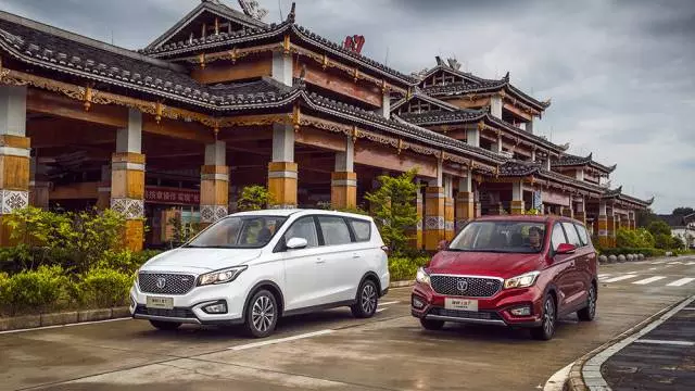 1.5T+6AT仅8.79万起，最适合小康家庭的7座车上市！