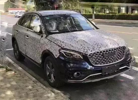 众泰终于把皮尺瞄准了奔驰！奔驰：该来的终究来了！