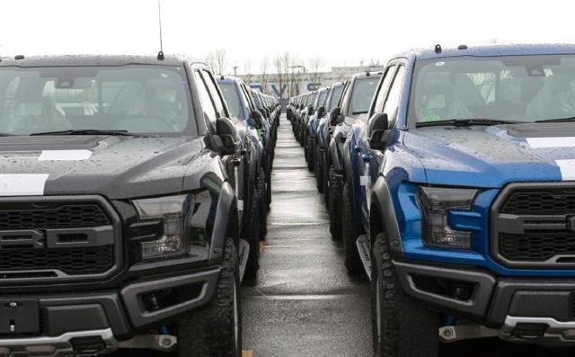 福特猛禽不用贴条了！皮卡变小客车，代价是涨价十几万！