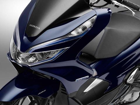 全球首发honda Pcx Hybrid Ev 油电混动踏板摩托车登场