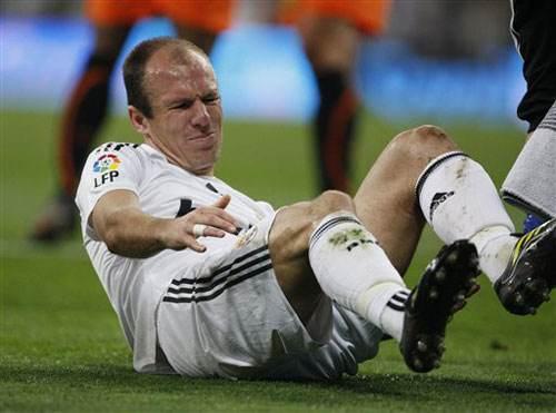 为何莫拉塔要炮轰皇马?看看这些人的遭遇你就