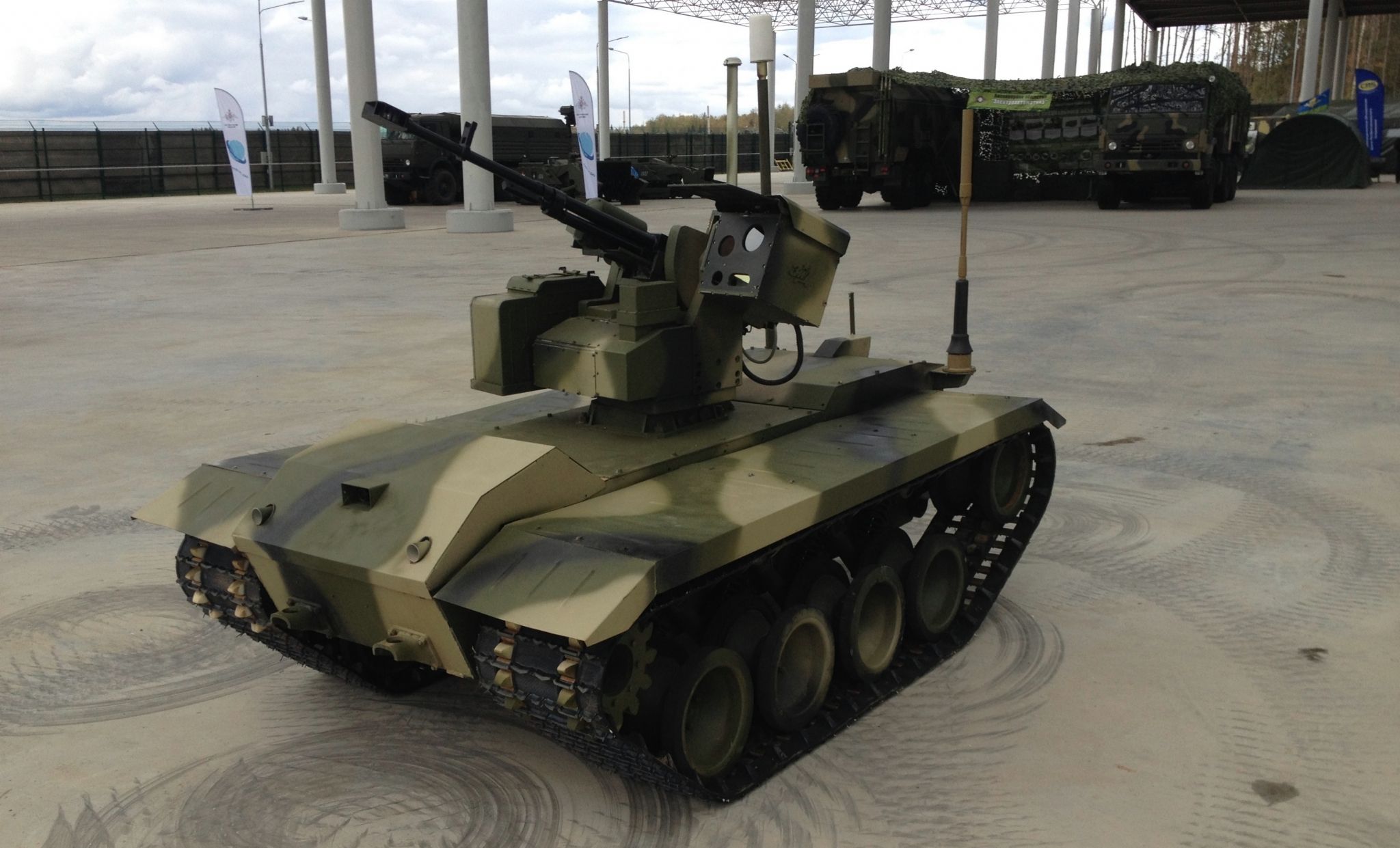 俄将列装一款新型机器人 可代替侦察兵和工兵|机器人|俄罗斯|侦察兵