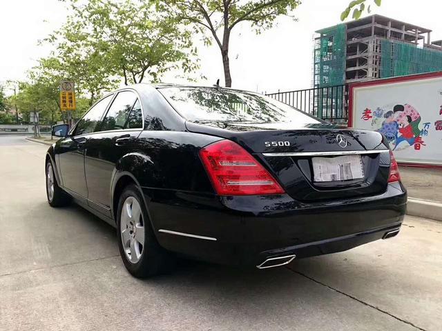 16万提一辆德版08年奔驰s500原装内饰完美无瑕值不值得