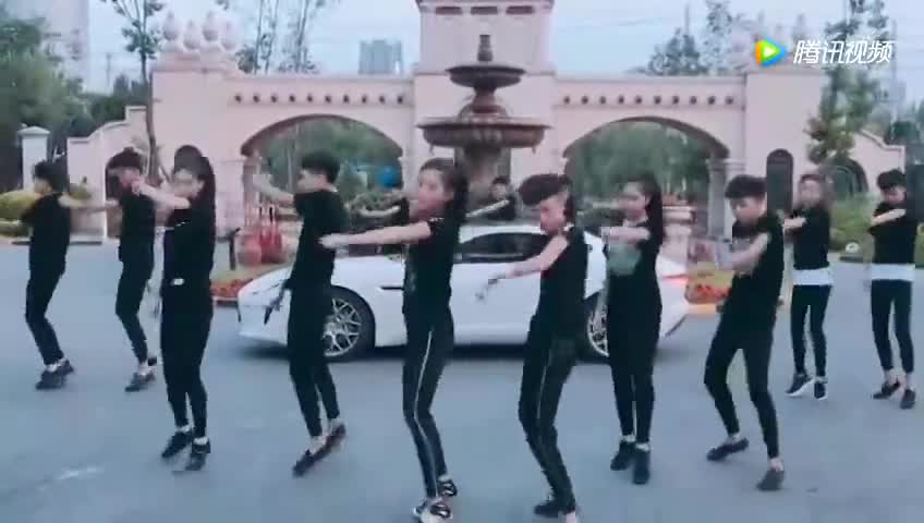 快手牌牌琦帅气动感社会摇.