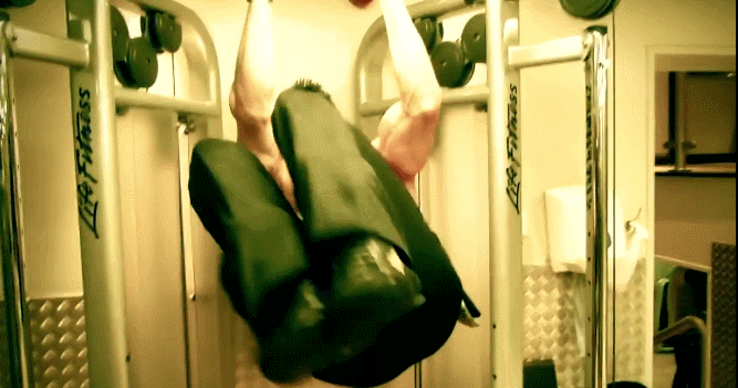 二，注意自己日常饮食中营养的摄入