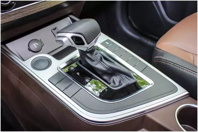 究竟是啥车20天订单突破1.6万台，还让潘帅公然“表白”