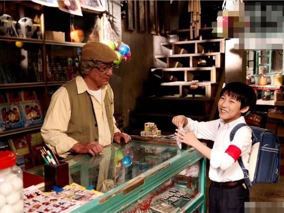 杂货店》剧照曝光!最后一张简直又像王俊凯又