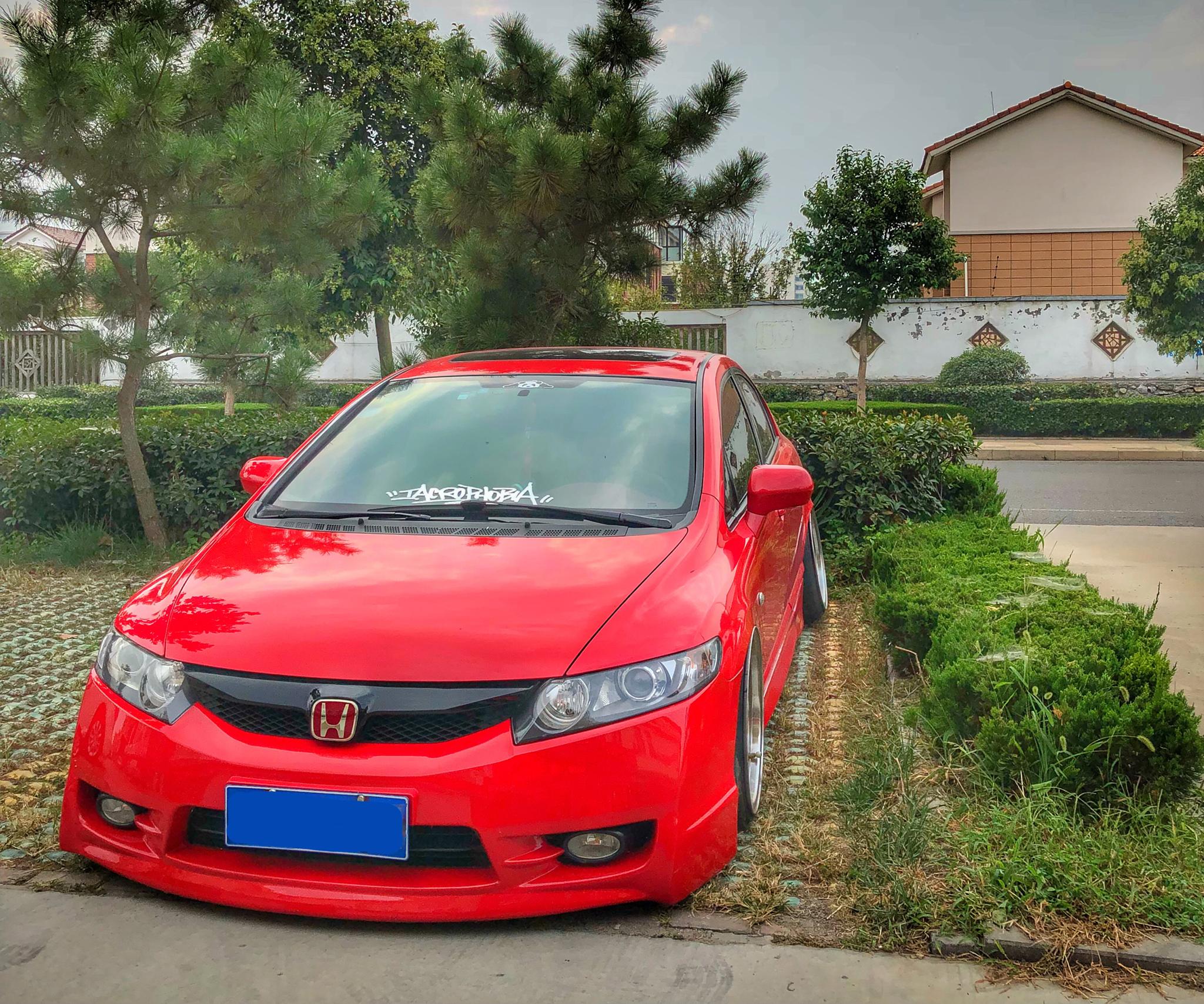 越看越经典的八代思域改得如此帅气怎么舍得卖掉呢