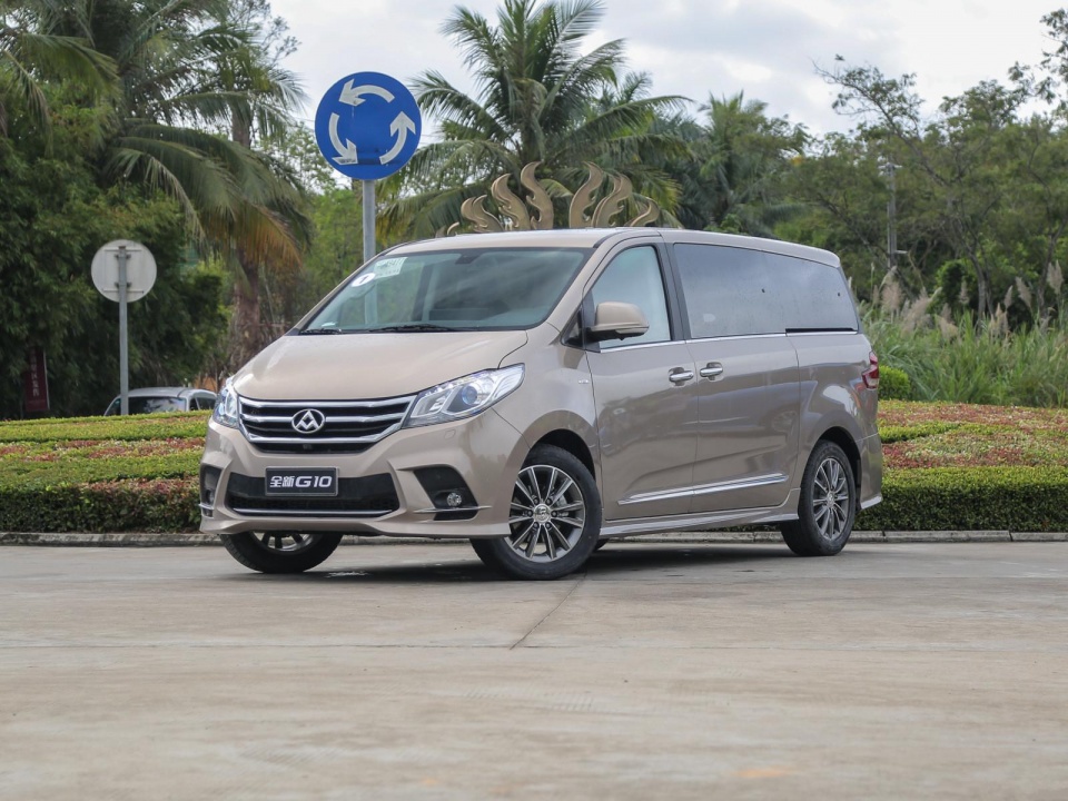 国宾车上汽大通g10如何做到豪华的的配置卖亲民的价格