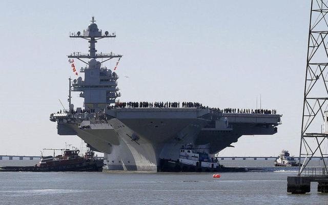 中国三号航母水落石出将配电磁弹射 排水量八万吨可载48架战机