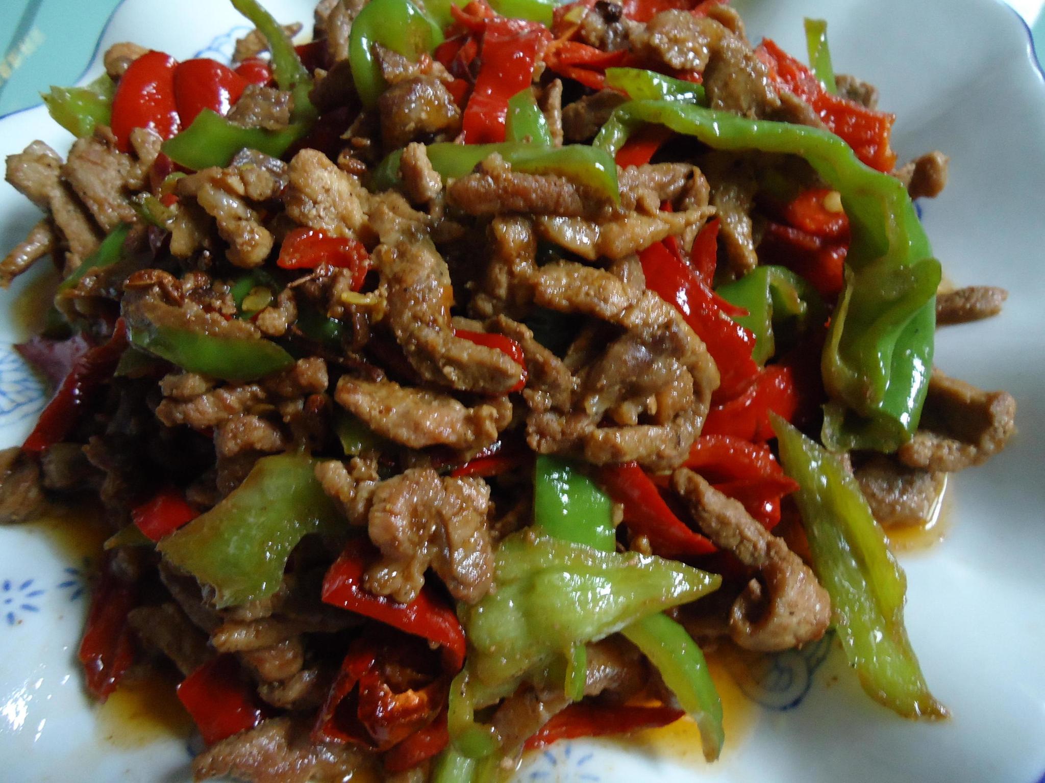 农村婆婆给我做了这几道菜,看到最后一道菜,让我非常感动!