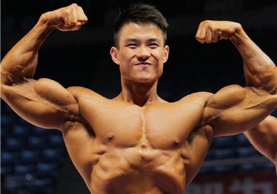 2015全国健美健身冠军总决赛传统健美冠军