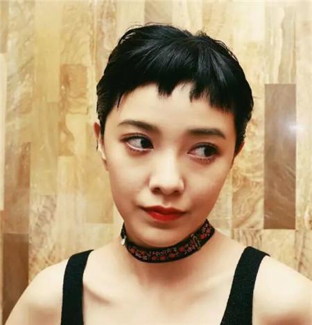 什么样的刘海显脸瘦 9款修颜又瘦脸刘海发型