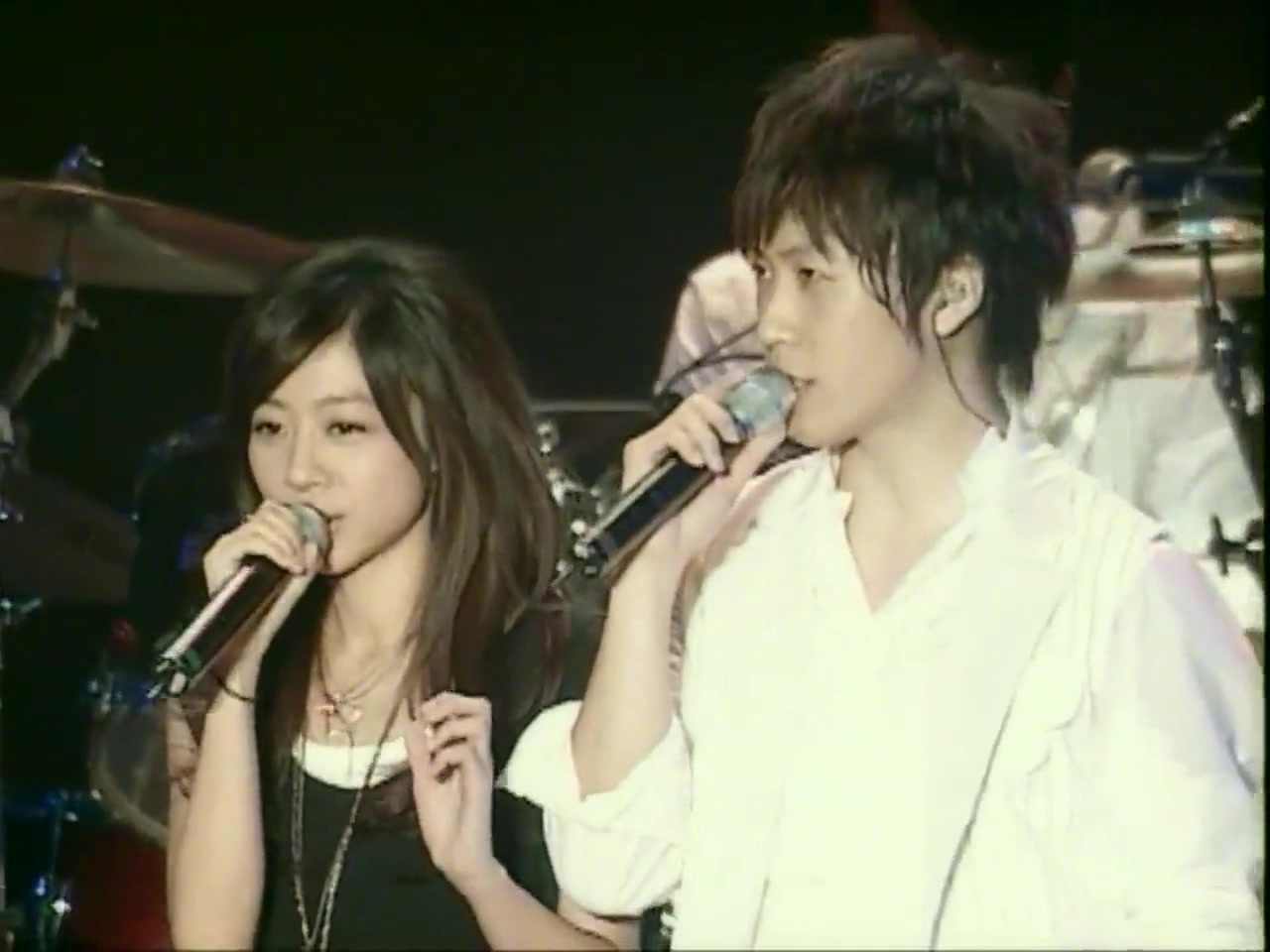 值得看的音乐现场 五月天阿信&陈绮贞演唱会深情对唱《私奔到月球》