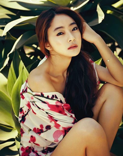 宋仲基和宋慧乔已完婚,前女友却被曝生活不检点脚踩两只船