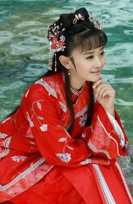 紫薇怎么变成这样了?海陆走秀,脸僵到无法直视