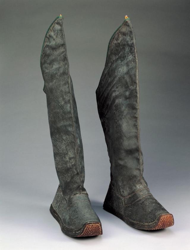 清代满族最时尚的皇太极皂靴
