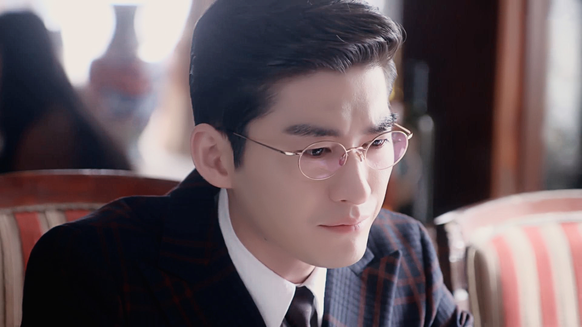 密战上映后赵丽颖被侮辱没受到关注反而张翰却因哭戏得到好评