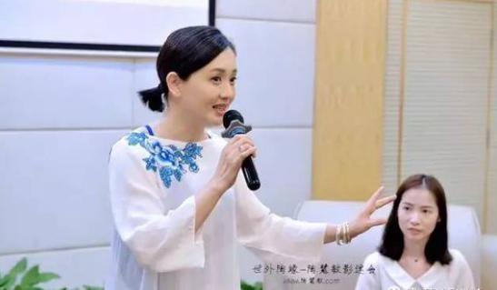 陶慧敏主演的《杨乃武与小白菜》一夜爆红