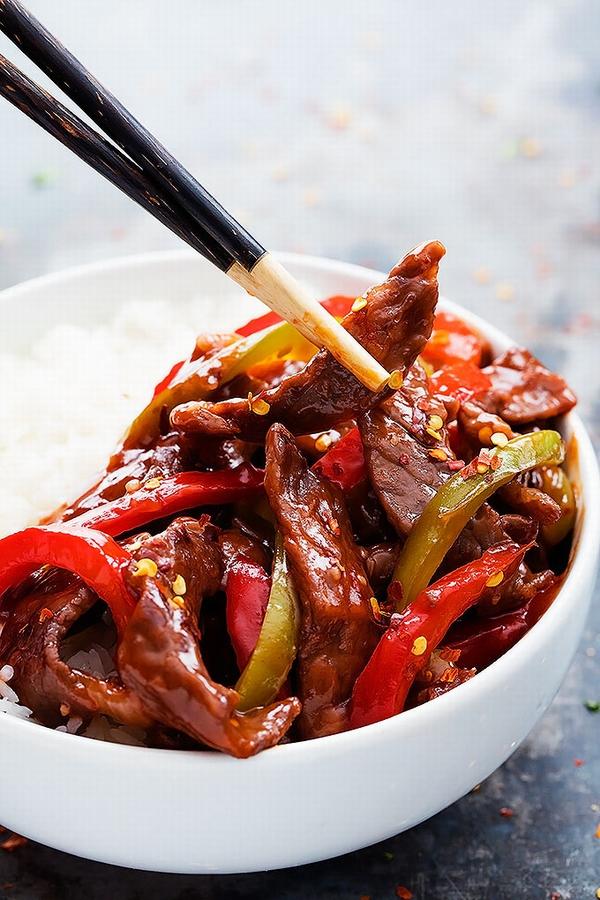 香辣牛肉饭的简单做法,简单方便又营养