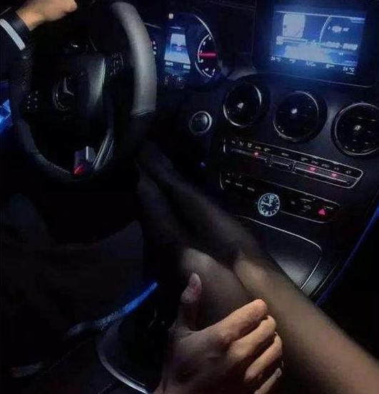 这些车上的细节设计要给设计师加鸡腿吗