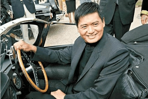看了赌神周润发的座驾,你才知道什么叫低调!