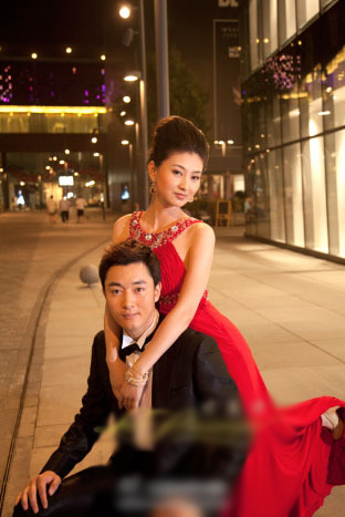 她是唐嫣同学,搭档孙俪演沈眉庄一角成名,今嫁爱情幸福溢于言表
