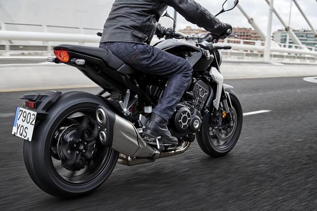 �˶��ֳ��¶��壺2018 HONDA CB1000R����������������