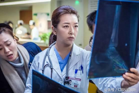 此前,《帕米尔医生》中的吴天云,《心术》里的刘晨曦,都十分的"伟光