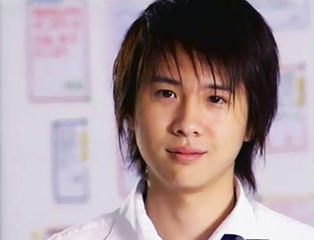 他是90后的童年男神如今残到认不出 岁月何止是把杀猪刀啊!