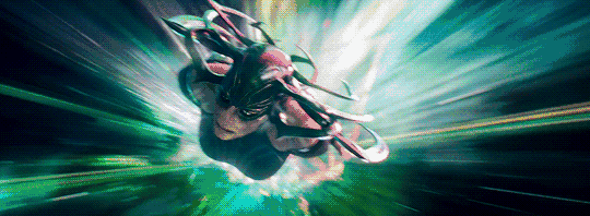 为什么《雷神3:诸神黄昏》抛下偶像包袱,改变了调性呢?