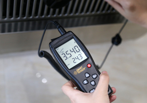 三台热销的抽油烟机横评谁才是真正的厨房好帮手