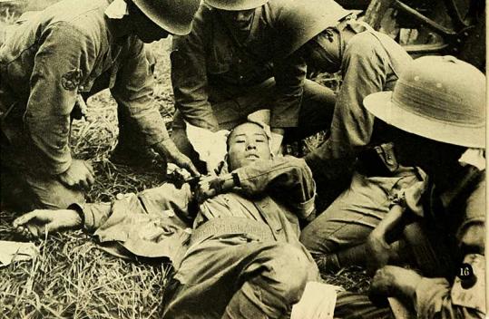 日寇扫荡一天杀死361人,他挨13刀屏住呼吸装死才骗过日本人