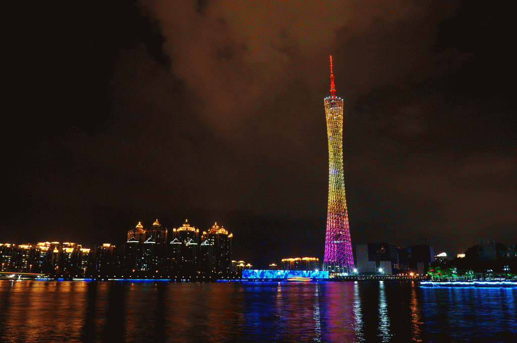 第一个:广州塔广州塔可能就和深圳的世界之窗名气一样大吧,作为广州的