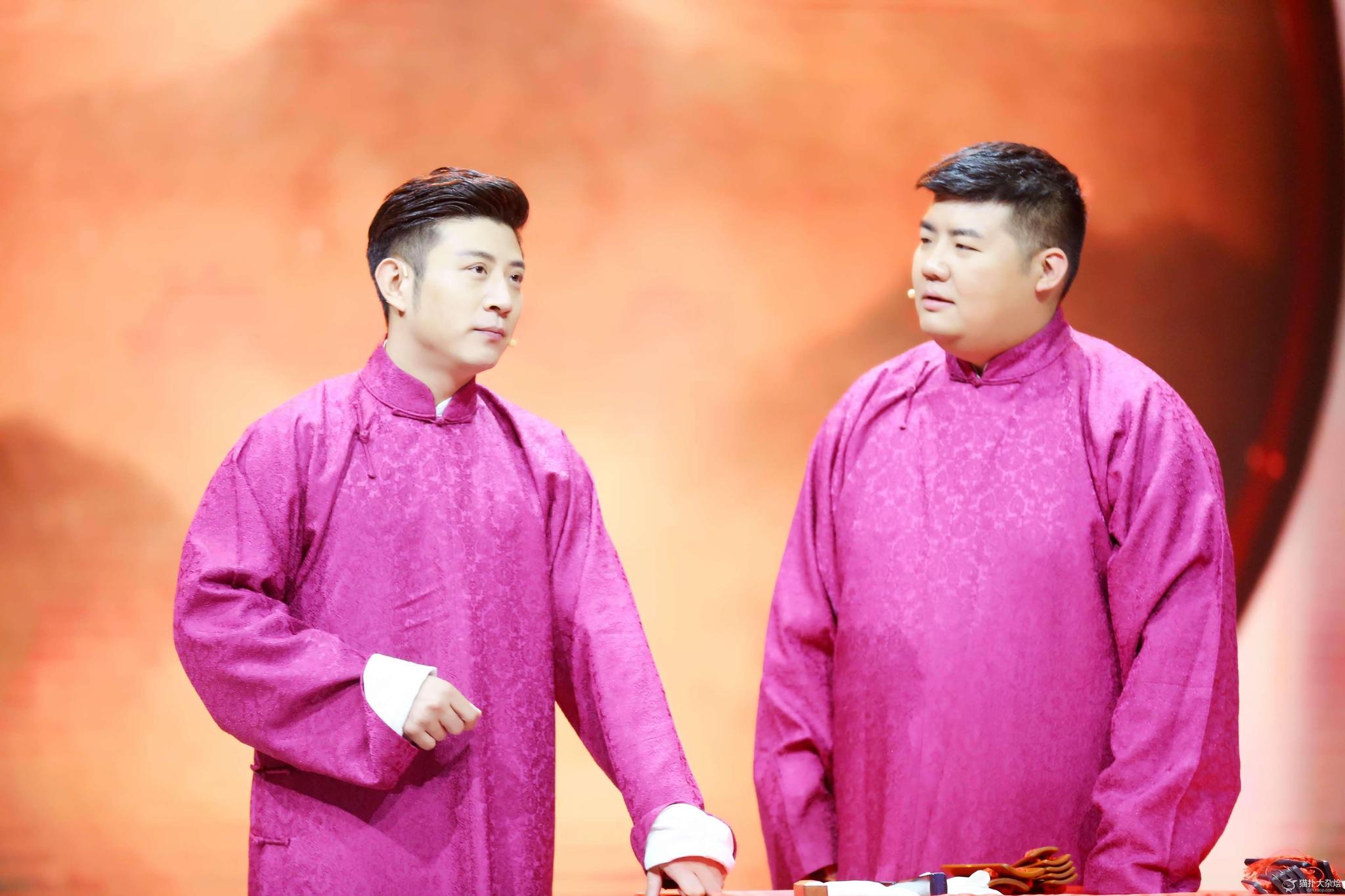 他是相声界新宠,比曹云金长得还帅,百万座驾豪气冲天!