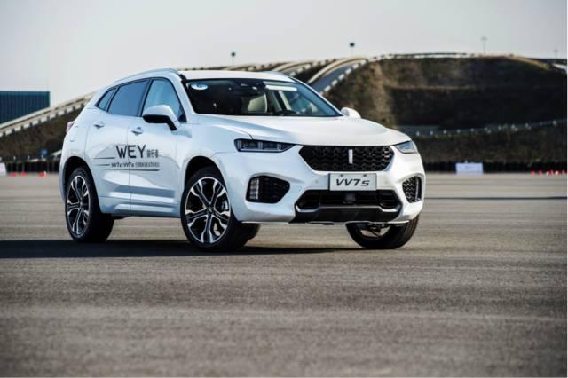 对WEY不吹不黑 我们独立购买VV5做长测 绝对