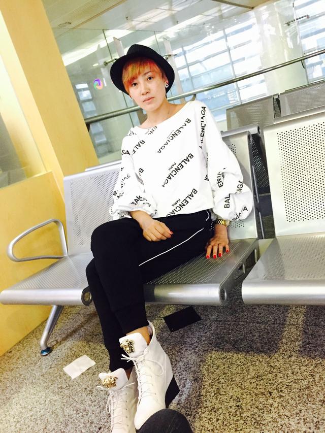 歌手苏小花火爆网络全因她那首情歌真心爱你