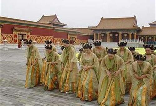 大明后宫选妃, 体检要求多, 民间穷苦人家女子优先