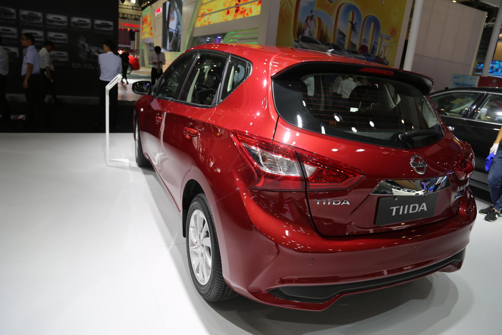 东风日产骐达10万级别炫动两厢车车展实拍