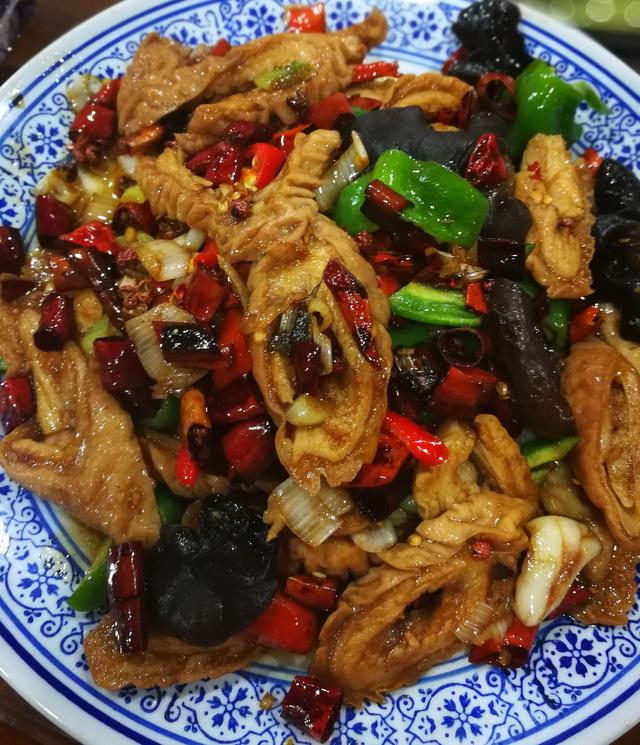 西安生意火爆的葫芦头,光看菜,就知厨师手艺不一般