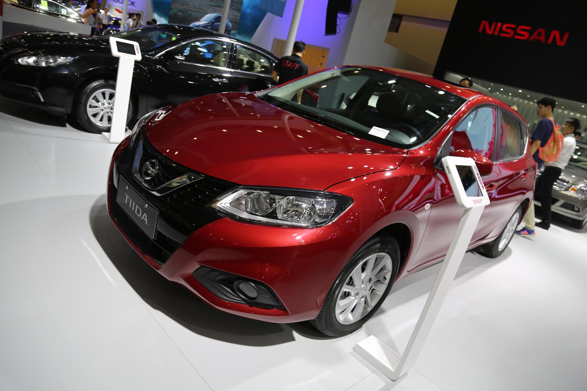 东风日产骐达10万级别炫动两厢车车展实拍